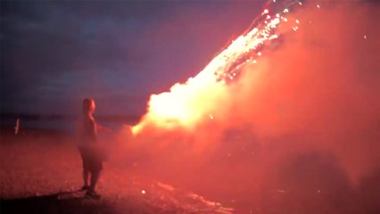 Mitrailleuse à feu d'artifice !