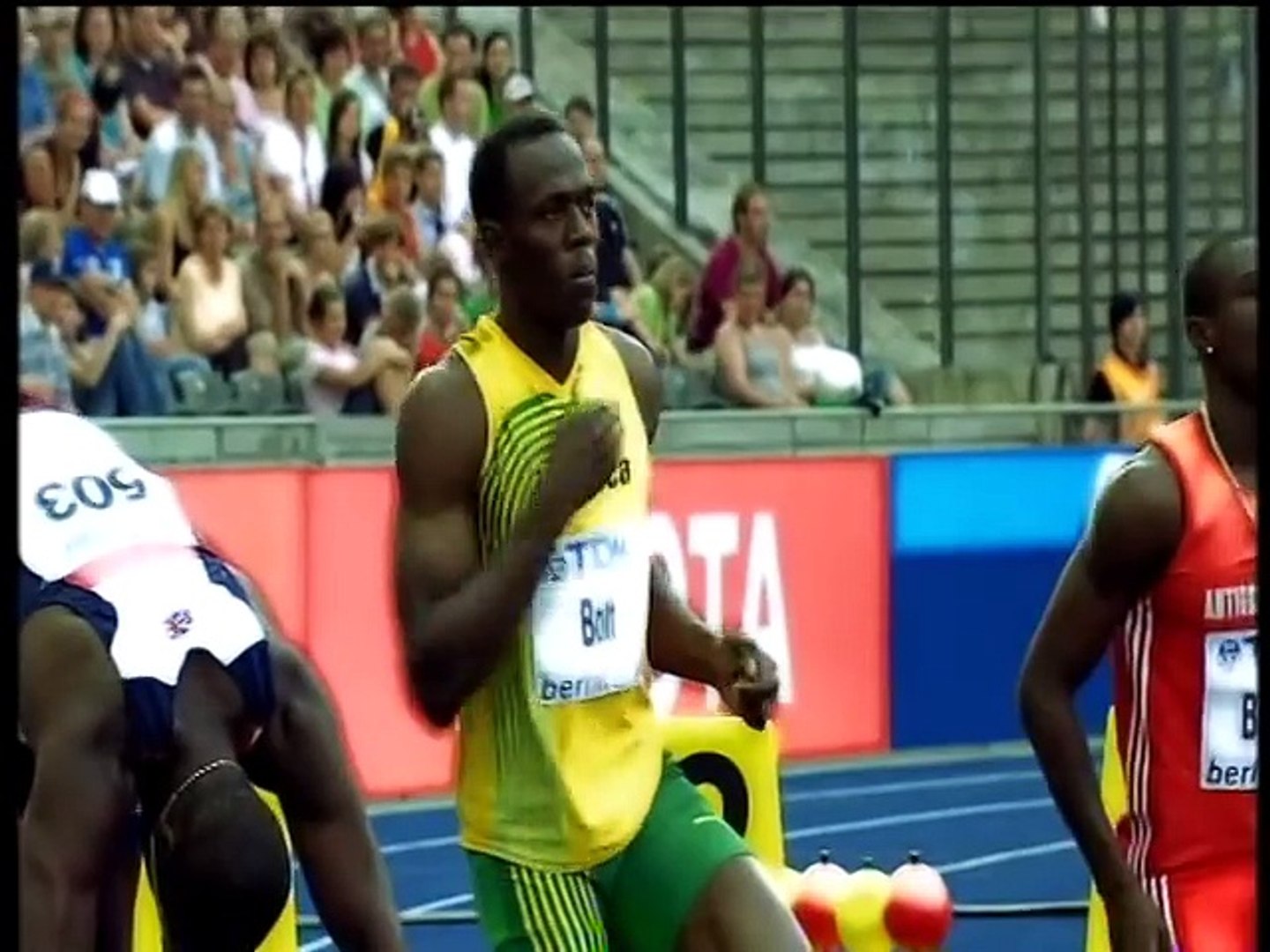 ⁣Usain Bolt new 100m world record- 9.58!!!