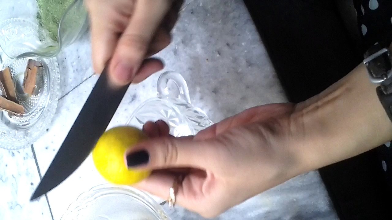 diy mask for removing acne and blackhead and crystal clear skin for Asian girls