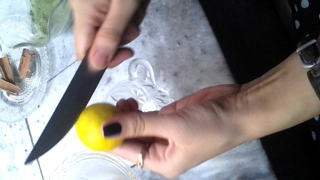 diy mask for removing acne and blackhead and crystal clear skin for Asian girls