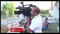 Beyaz TV muhabiri Atalay Demirci'nin yüzüne tükürdü