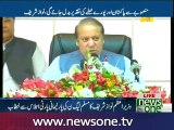 PM Nawaz Sharif addressing PML-N’s parliamentary meeting