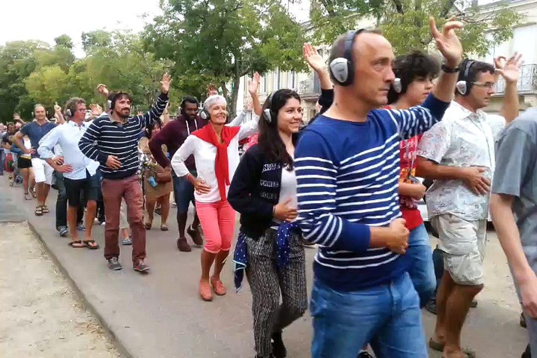 Fest'arts - "Happy Manif" de David Rolland chorégraphies