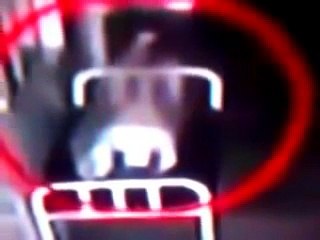 -HORRIPILANTE--ALMA ABANDONA CORPO EM CORREDOR DE HOSPITAL Monique Nady