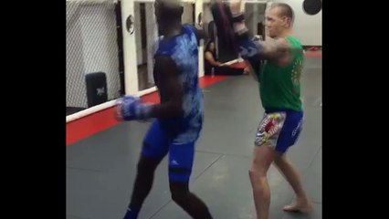 Le combo spectaculaire de Pogba au muay-thaï