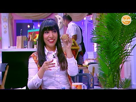 فنانة الرسم علي ورق لشجر ريهام عادل مع شريف مدكور | شارع شريف