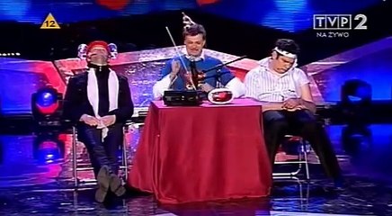 Kabaret Smile-  Reporterzy na kacu-super szkecz