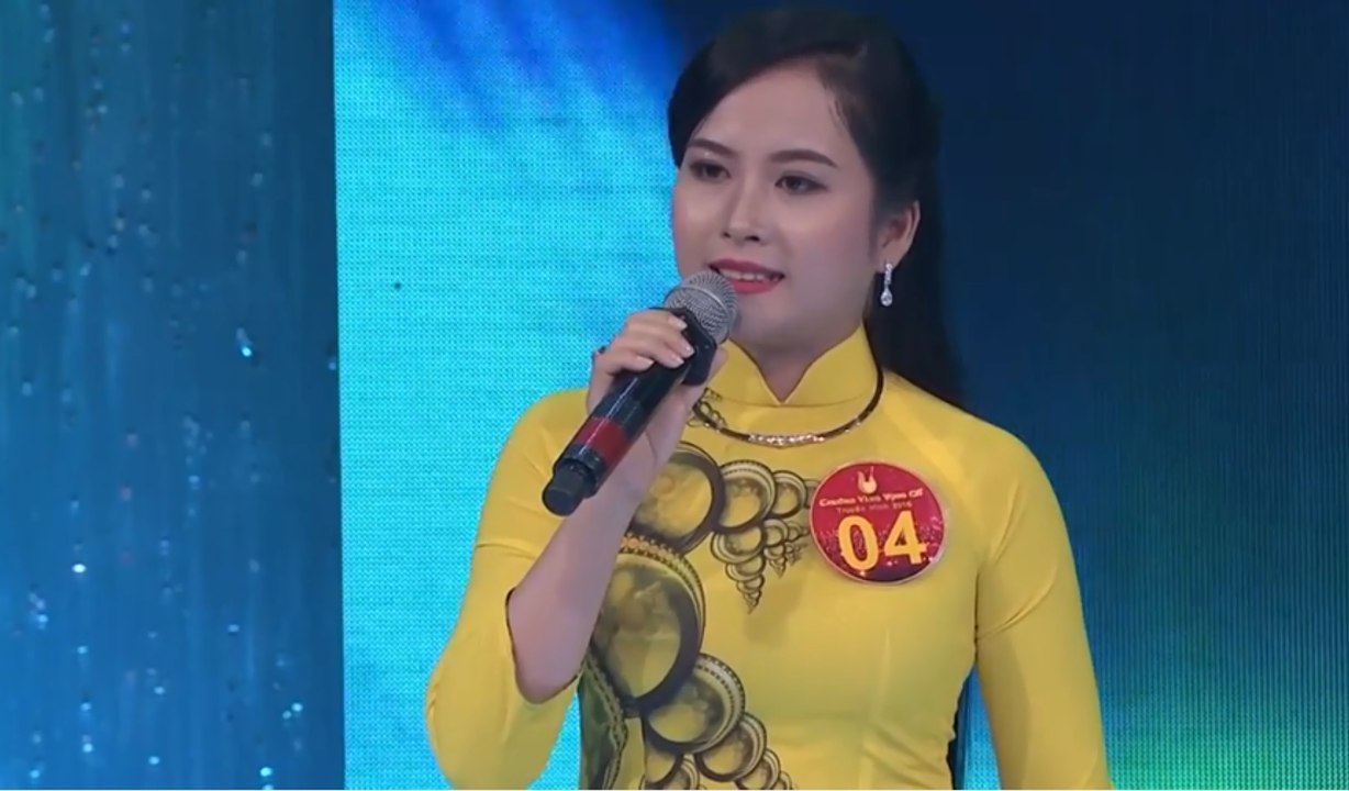 Ca cổ Câu hát gởi Trường Sa _ Thí sinh Huỳnh Tiểu Nhi _ Trích Chuông vàng vọng cổ 2016 - Vòng tuyển chọn _ Cau Hat Goi Truong Sa _ Vinh Tuyen _ Huynh Tieu Nhi