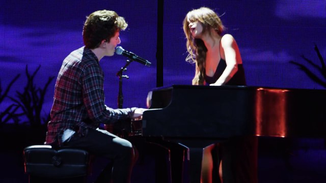 Charlie Puth & Selena Gomez - We Don't Talk Anymore [Official Live Performance]
