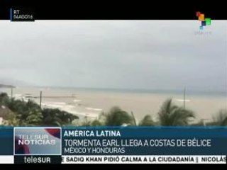Huracán Earl se aproxima a la costa de Belice
