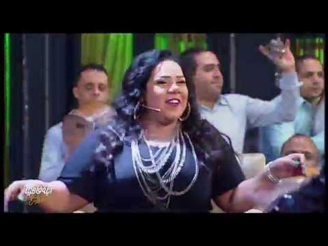 أبلة فاهيتا لايڤ من #الدوبلكس الموسم الثاني | أغنية سوق البنات محمود الليثي