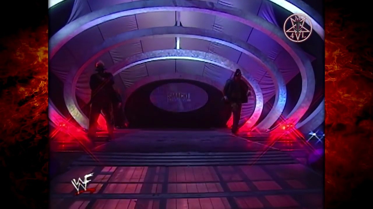 Kane, Test & Albert w- Trish Stratus vs Rikishi, Grandmaster Sexay & Scotty Too Hotty 9-28-00