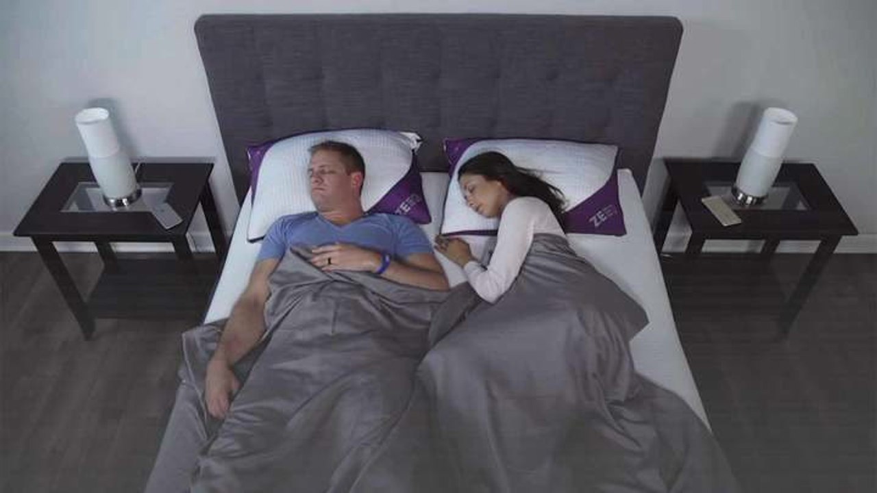 Smart Pillow 'ZEEQ' Streams Your Favorite Music