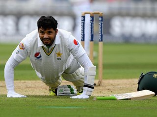 Azhar Ali Push ups after Century Against England