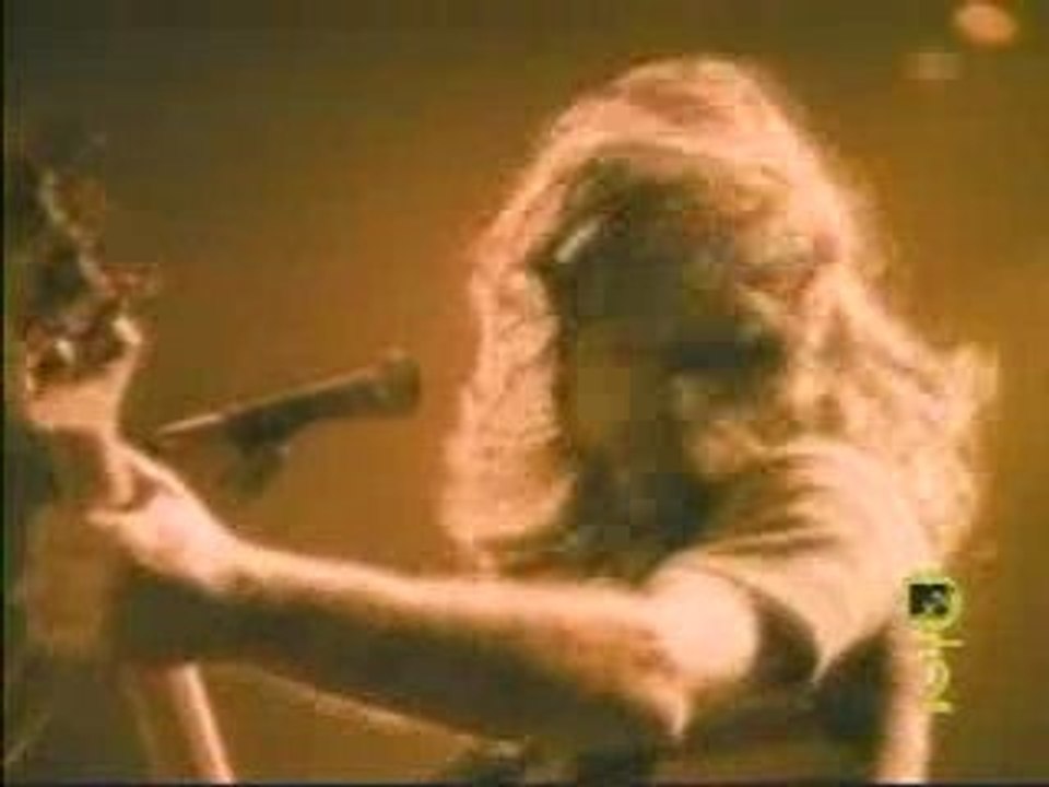 AC/DC - Dirty Deeds Done Dirt Cheap