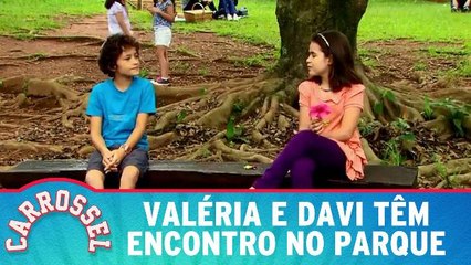 Valéria e Davi tem encontro no parque
