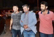 Mümtaz'er Türköne'nin de Aralarında Bulunduğu 12 Kişi Tutuklandı