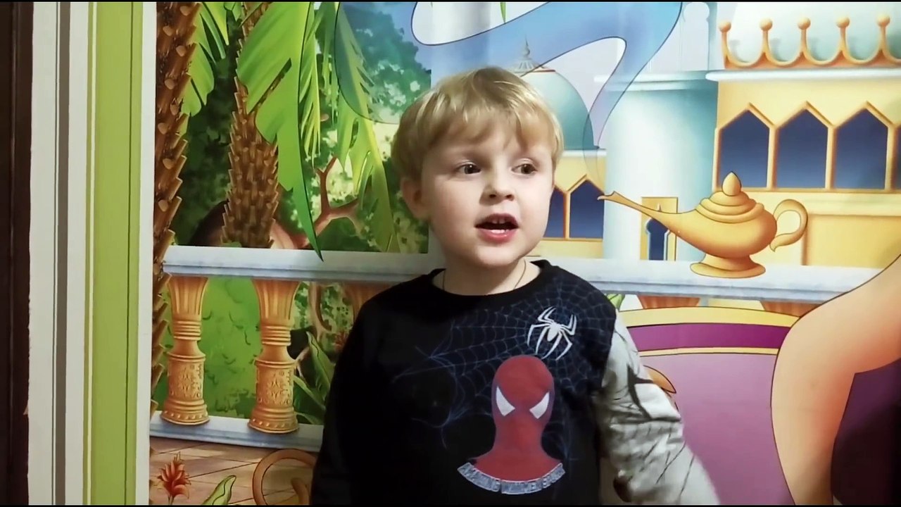 Огромный воздушный Шарик Лопаем  Hello Mark Huge balloons  Burst balloons