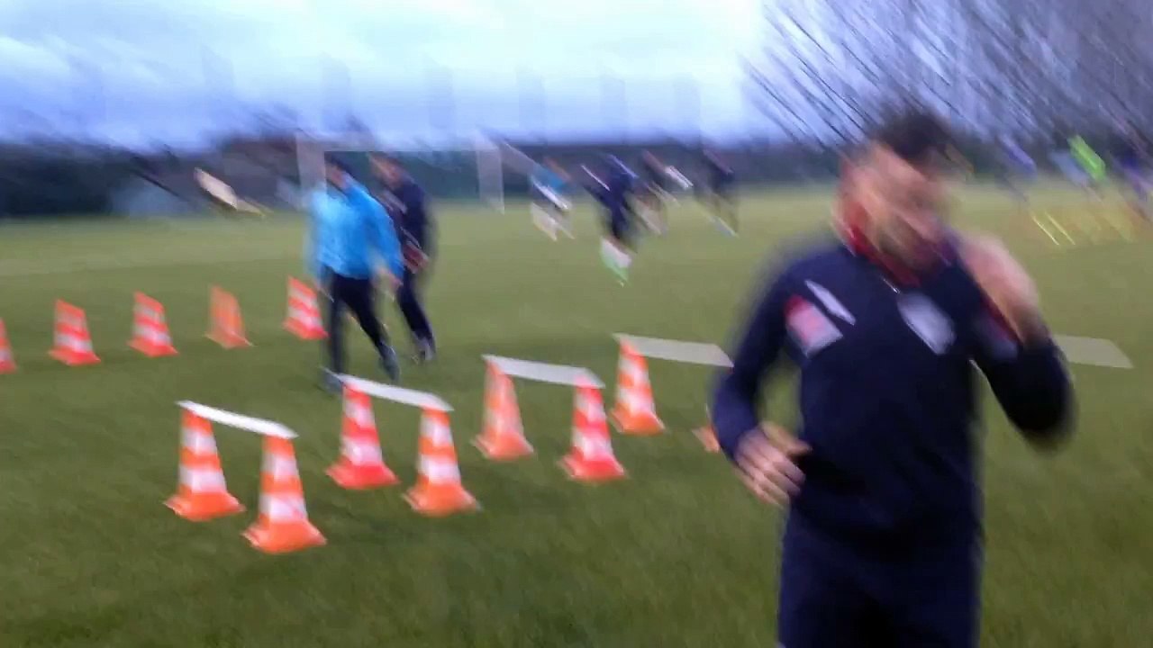 préparation athlétique:circuit training  au football