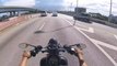 En train d'envoyer un SMS au volant elle tape un motard !