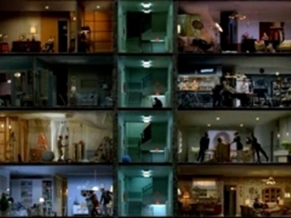HBO Voyeur : 4 étages 8 histoires