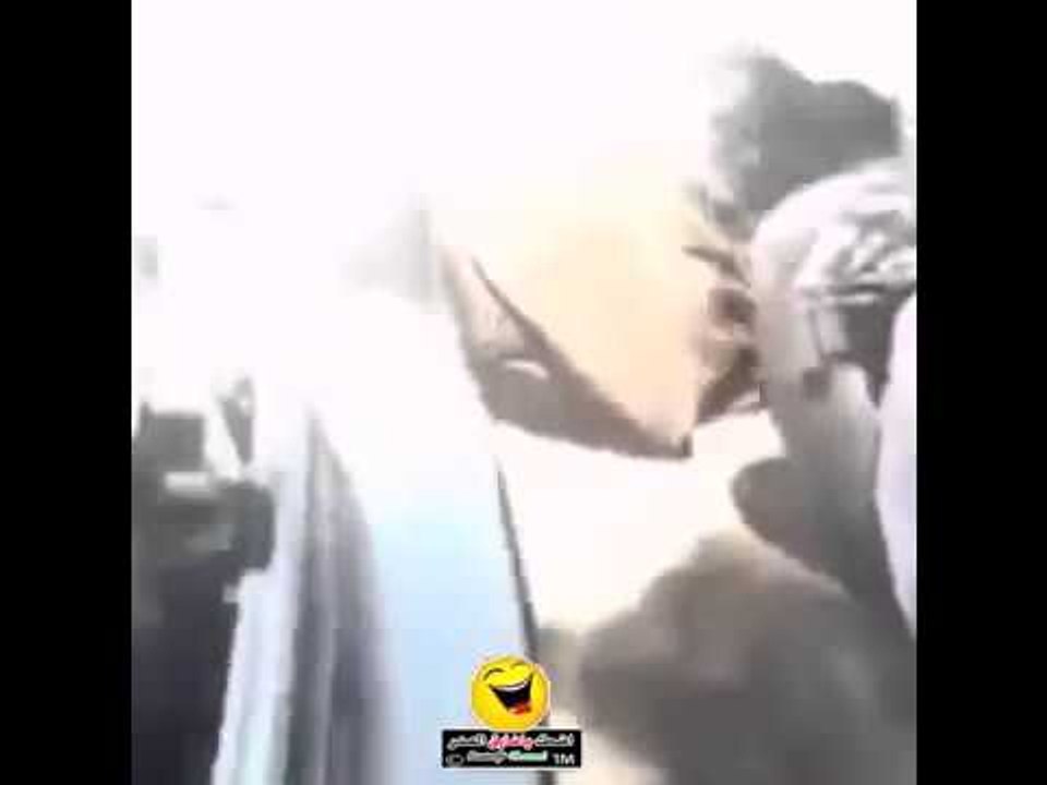 مقالب سعودية مضحكة حاطين تحتيه عبوة ناسفة 2014