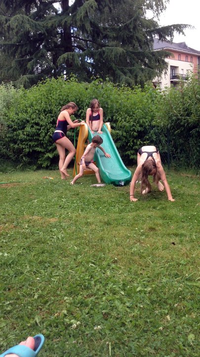 toboggan-eau-4enfants