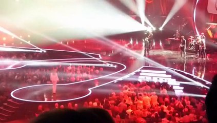 Caroline Abraham nur für dich... Weil wir es so schön finden...❤️❤️❤️❤️