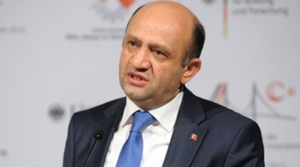 Bakan Fikri Işık Firar Eden Asker Sayısını Açıkladı