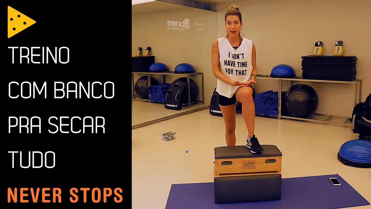 TRINCANDO AS PERNAS COM SÉRIE DE EXERCÍCIOS NO BANCO