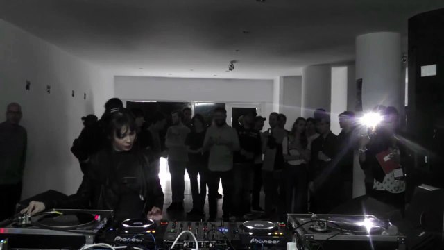 Nina Kraviz 65 min Boiler Room DJ Set at ADE 2012 2/kh