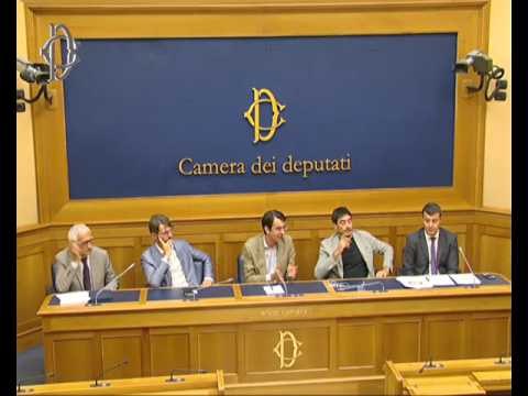 Roma - Referendum - Conferenza stampa di Alfredo D'Attorre (04.08.16)