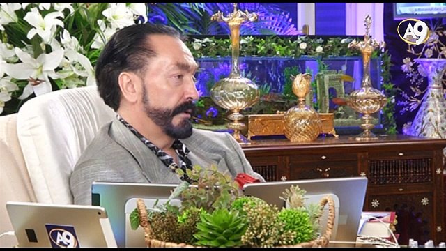 Hz. Ali (as) ‘Hz. Mehdi (as)’ın önünde Hızır (as) yürür.’ Demiştir.