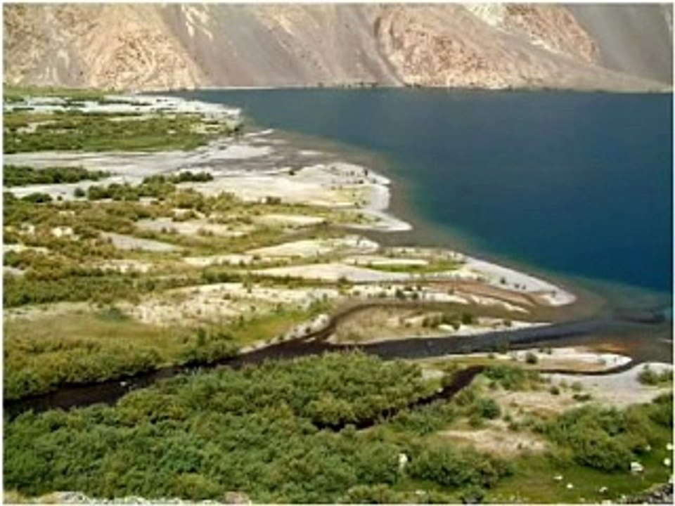 pakistan zameen ki god rang se umang se