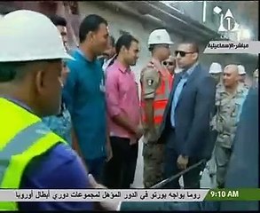 بالفيديو.. الرئيس السيسى يتلقى شباب المهندسين العاملين بمشروع أنفاق قناة السويس