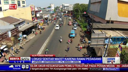 Download Video: Aktivitas Jualan di Trotoar Sebabkan Kemacetan di Pasar Minggu