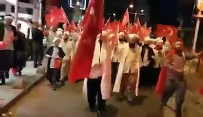 Bunlar mı demokrasi bekçileri. Kahrımdan öleceğim