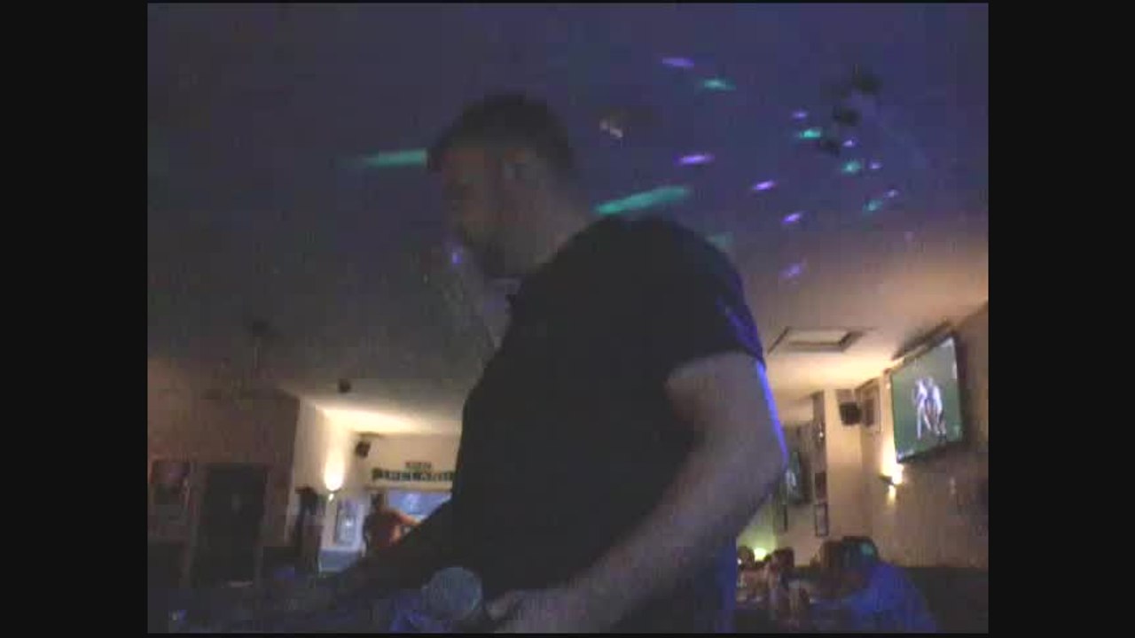 andy riley singing run.mp4