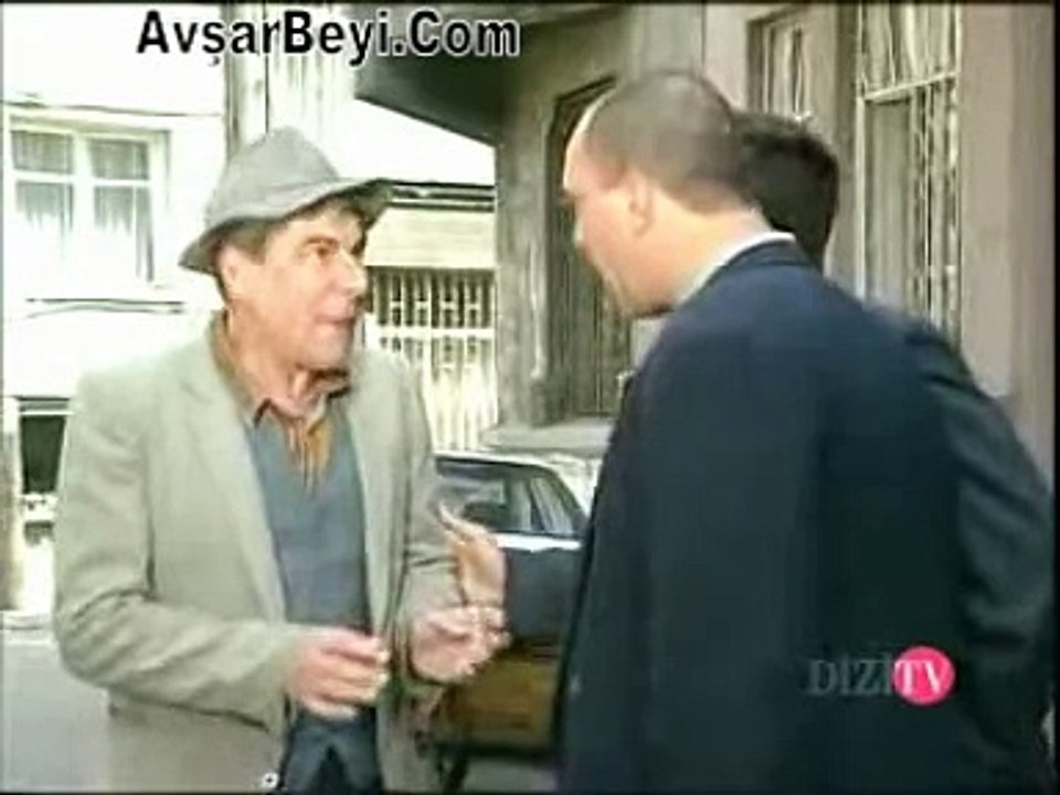 Kaygısızlar Dizisi 10 Kültigin ve Adamları Memnuna Yalakalık