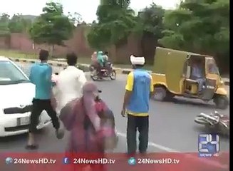 آج فیصل آباد میں عدالت کے سامنے میدان جنگ بن گیا ویڈیو دوستوں کو شیئر کریں