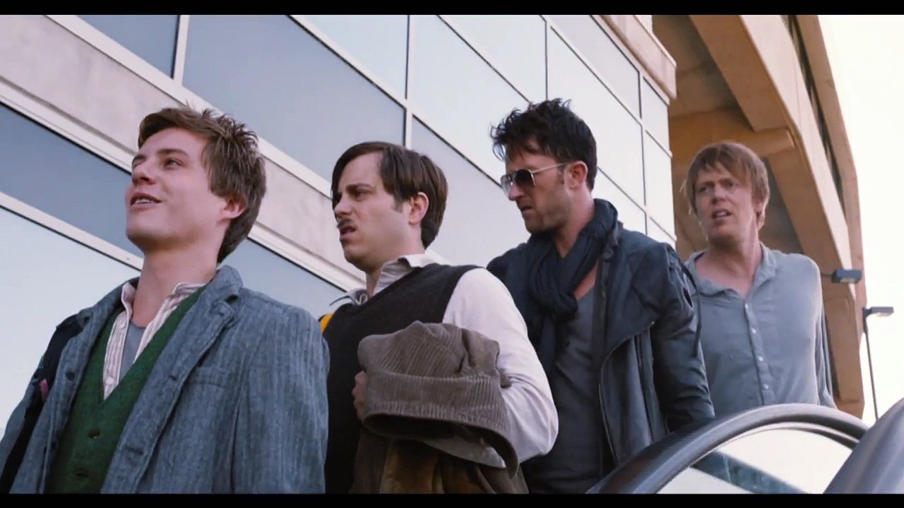 Komedia "Kochanie poznaj moich kumpli" w Czwórce (TV4) 24 lipca o 20:00 (Zwiastun)