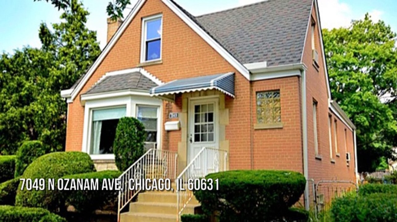 Home For Sale: 7049 N Ozanam Ave,  Chicago, IL...