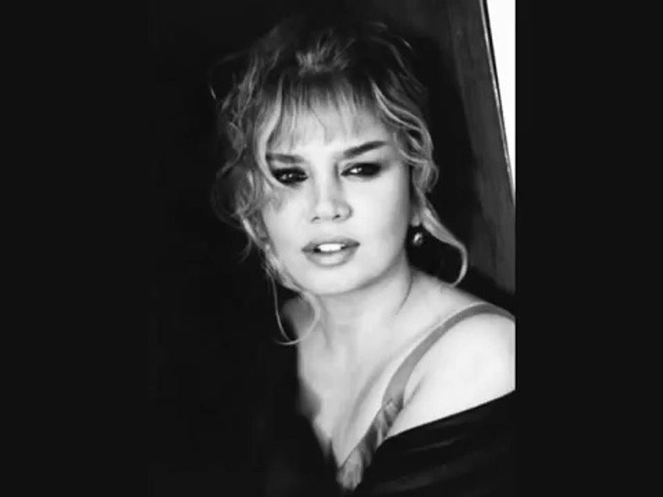 Sezen Aksu  ~ [ Şanıma İnanma ]