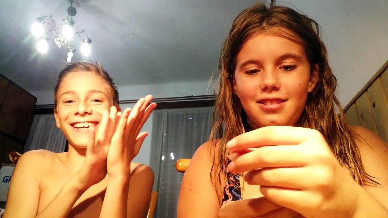 Toothpaste challenge with Ata