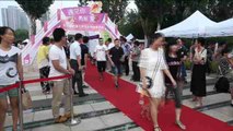 Cientos de jóvenes buscan pareja para celebrar el San Valentín chino