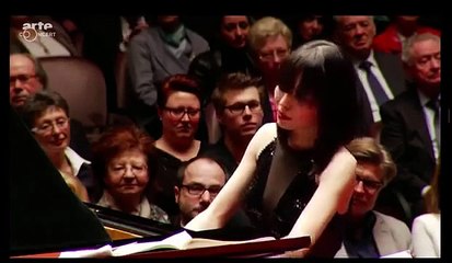 Alice Sara Ott - Schumann Romance Op. 28 No. 2