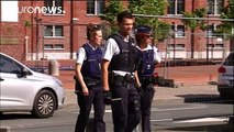 Belçika'da 2 polis palalı saldırıda yaralandı