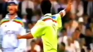 Indian Vs Pakistani Bowlers ●● Deadly Swing Bowling In Cricket History-111