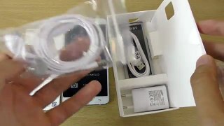 Samsung Galaxy J7 2016 - Unboxing & First Look! (4