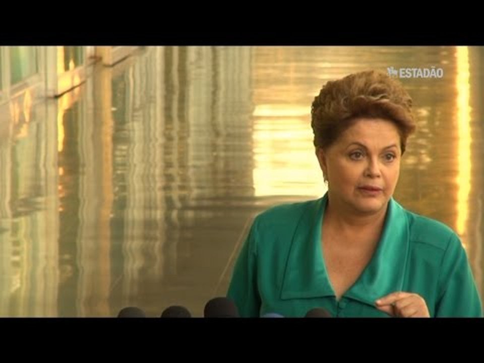 Dilma critica gestão do PSDB